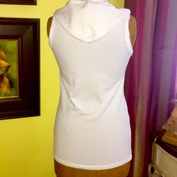 Cover up - Picture 6 of 10